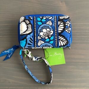 Vera Bradley Compact Wallet/Wristlet